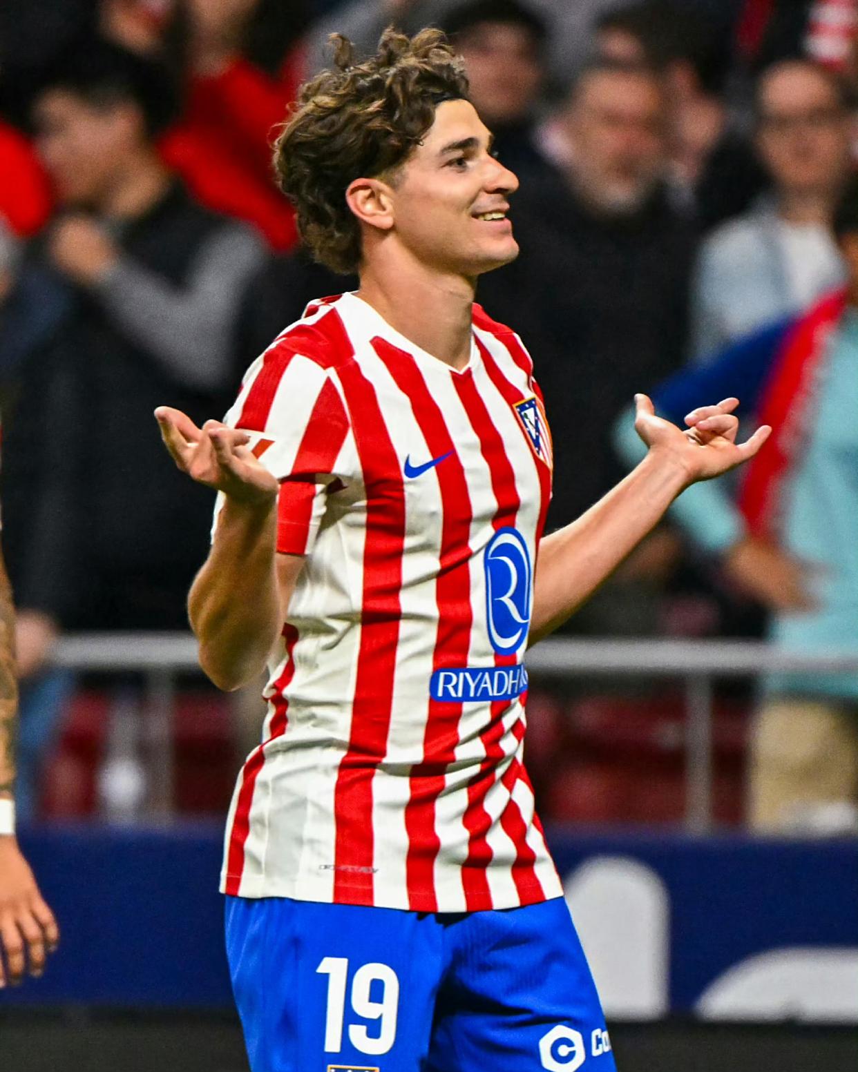 爱游戏大厅-克罗地亚鏖战马赛，阿尔瓦雷斯统治全场的简单介绍