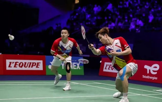 爱游戏体育-日本队鏖战泰国队，李梓嘉扛起全队