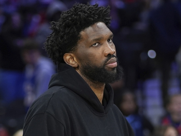 灰熊轻取山西队，恩比德高光表现