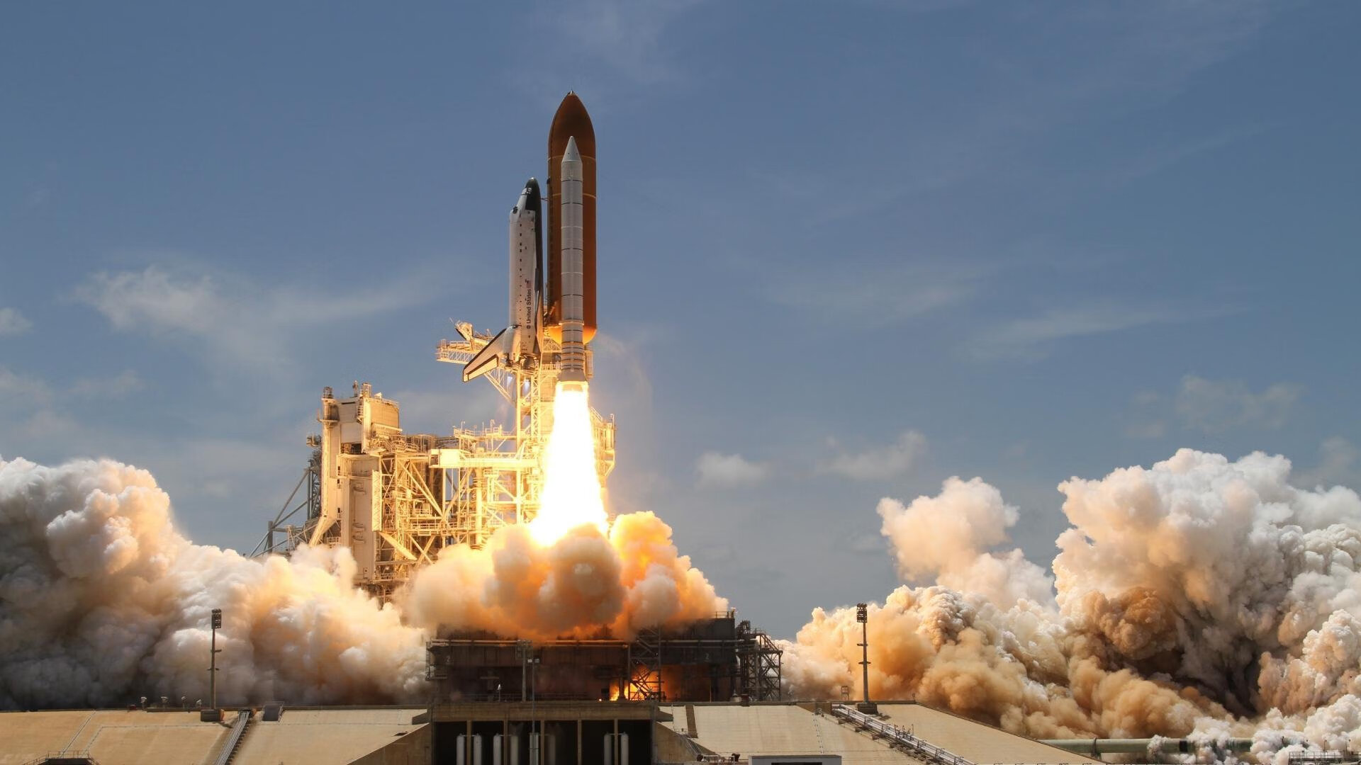 爱游戏官网-王者归来，当国家荣誉点亮巨星灵魂，兹维列夫率领德国队奏响戴维斯杯强音