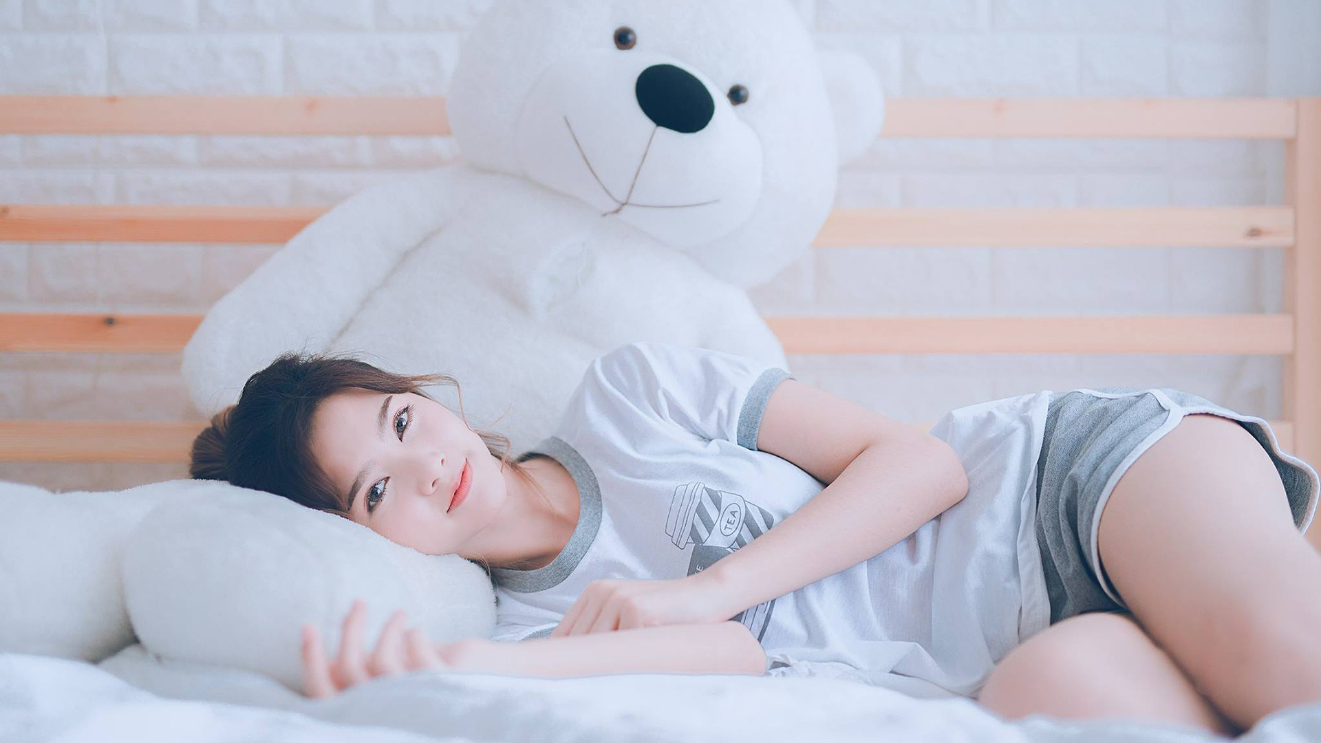 战地直播，当英超争冠夜与基辅的冲锋号同时响起