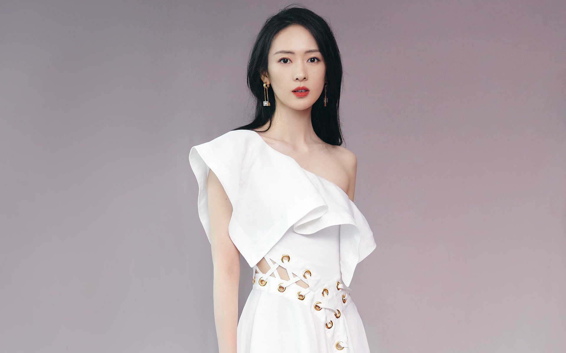 当欧冠终场哨响时，库里刚刚投出那记三分